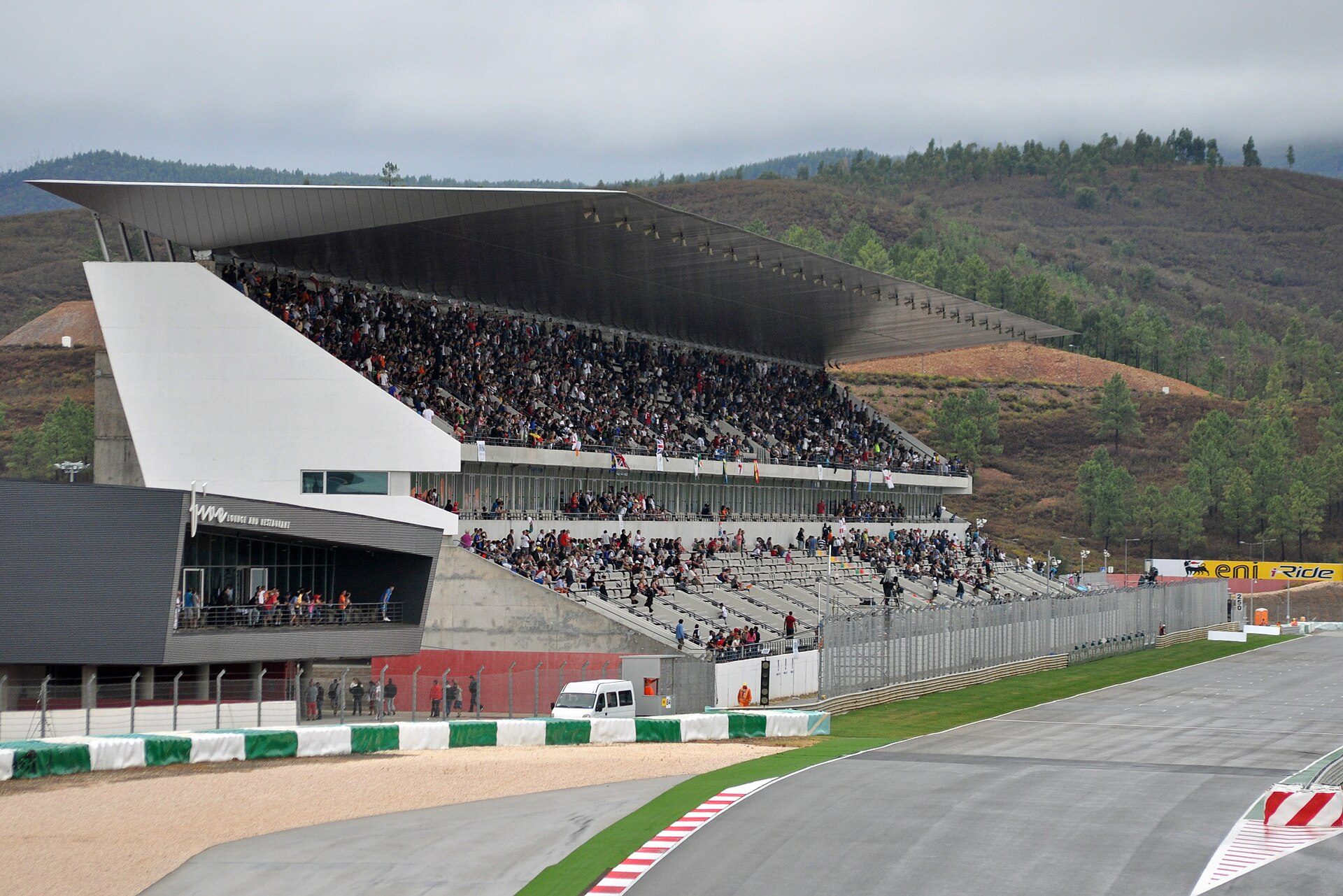 Autódromo Internacional do Algarve: main grandstand
